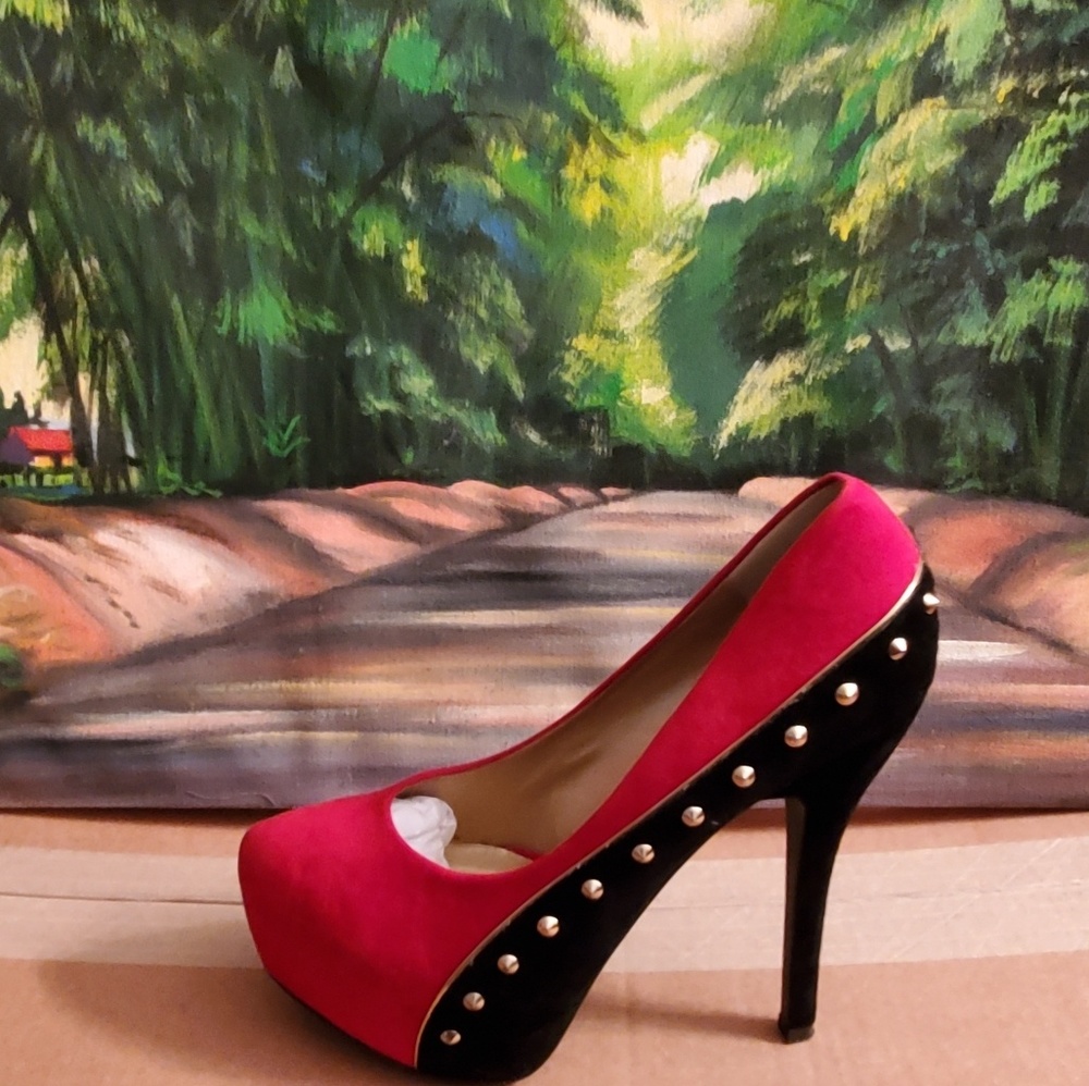 Yoki Platform Heels